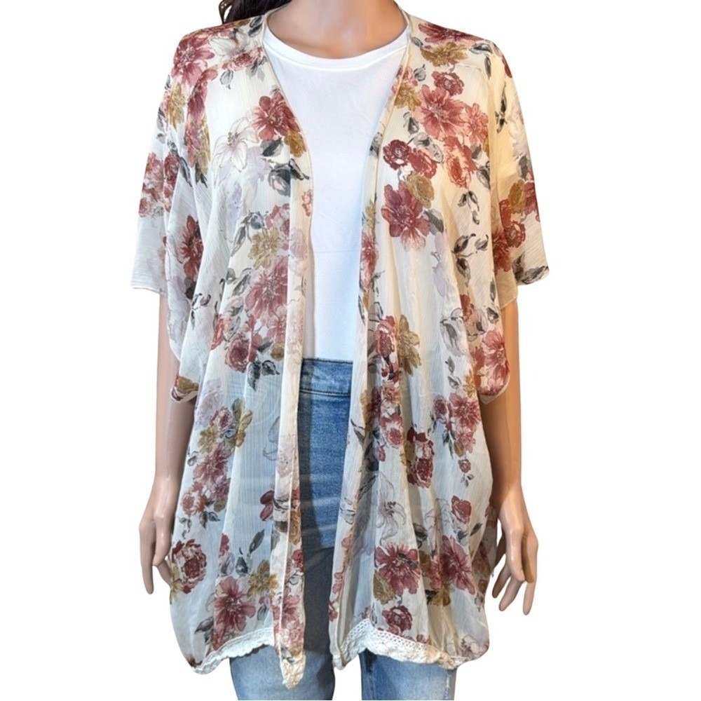 Mason + Mackenzie Floral Kimono Wrap Ivory Burgundy Boho Crochet Trim Size M